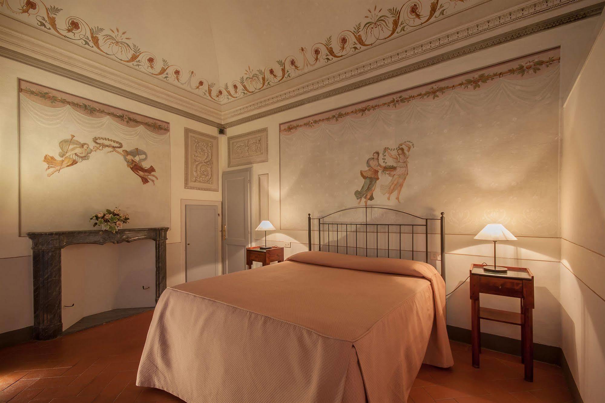 L'antico Pozzo Hotel 3*