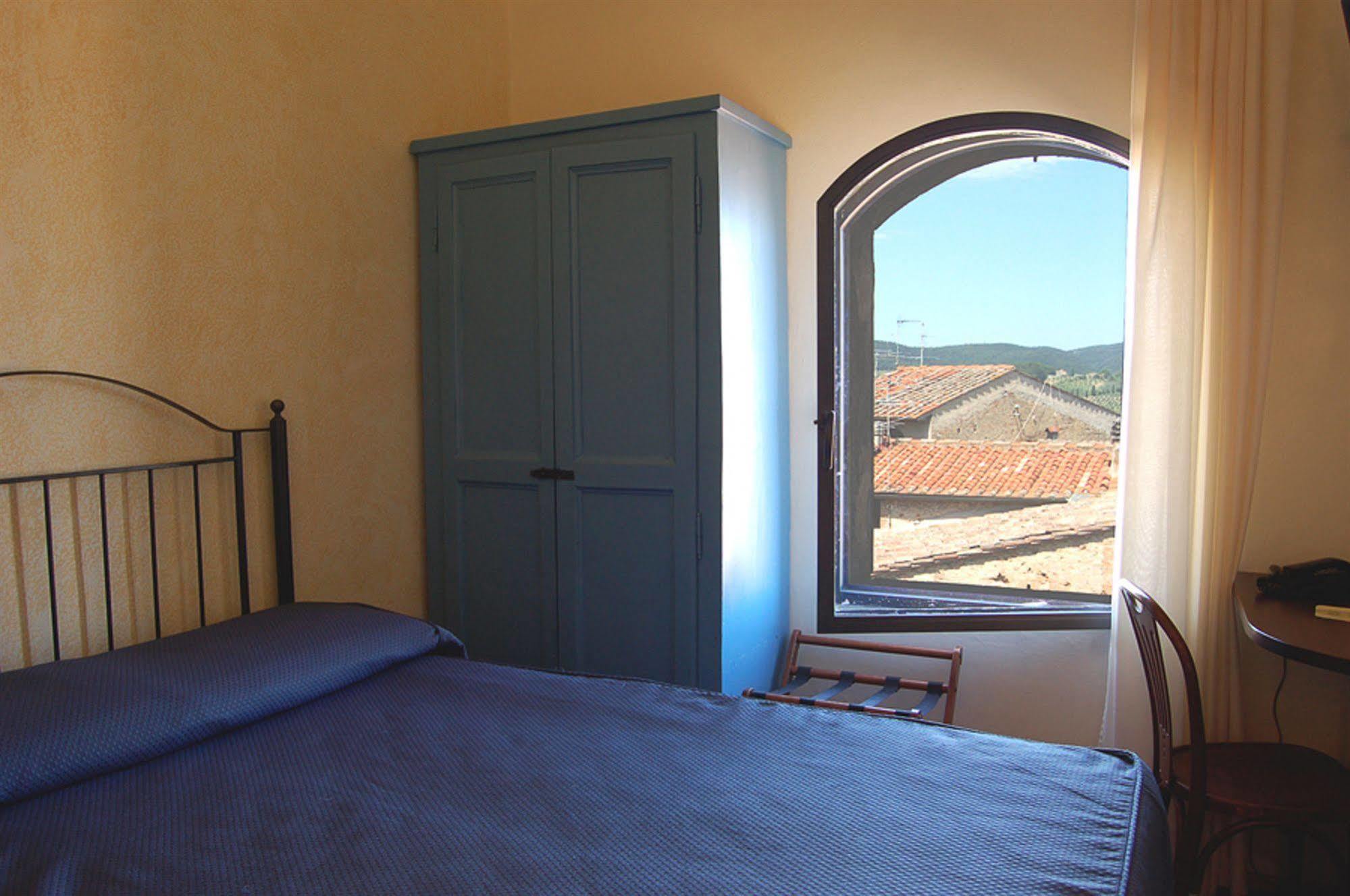 L'antico Pozzo 3*